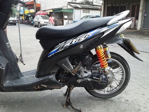 click ปี 50 สีน้ำเงิน เทา รถบ้าน เครื่องเดิมๆ เอกสารครบ click ปี 50 สีน้ำเงิน เทา รถบ้าน เครื่องเดิมๆ เอกสารครบ