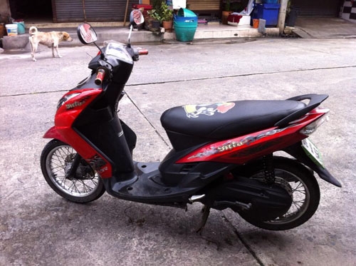 mio ปี 51 ไฟคู่ สีส้ม  เครื่องเดิม แน่นๆ เอกสารชุดโอนลอยครบ ทดลองขับได้จ้า