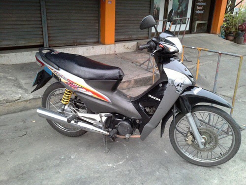 wave 100 ubox ปี 49 สีเทา ดำ กุญแจใหญ่ สภาพรถเดิมๆ เครื่องไม่เคยทำ หัวสะอาด เครื่องแน่นๆ ไม่หลวม ไม่มีควัน ภาษี พรบ.พึ่งต่ออยู่ถึง ปี 57 wave 100 ubox ปี 49 สีเทา ดำ กุญแจใหญ่ สภาพรถเดิมๆ เครื่องไม่เคยทำ หัวสะอาด เครื่องแน่นๆ ไม่หลวม ไม่มีควัน ภาษี พรบ.พึ่งต่ออยู่ถึง ปี 57