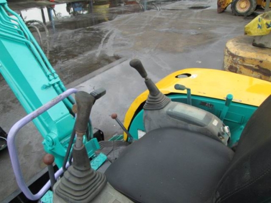 ขายรถ KOMATSU PC 30 MR -1 สภาพสวย พร้อมใช้งาน ขายรถ KOMATSU PC 30 MR -1 สภาพสวย พร้อมใช้งาน