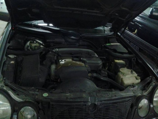 benz E-class เจ้าของขายเองเดิมๆ สวยๆพร้อมใช้ไร้ที่ตริ