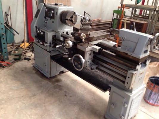 ขายแท่นกลึงต้าชิง6ฟุตรุ่นงานหนัก8เกียร์ใช้ไฟสองสาย