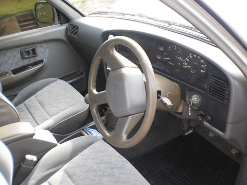 ขาย TOYOTA MIGHTY X 2.5 SGL รถพรอ้มใช้ หน้าเดิม หลังเดิม สีสวย เครื่องแน่น ช่วงล่างหนึบ แอร์เย็นภายในสะอาดสนใจชมรถก่อนราคาคุยได้