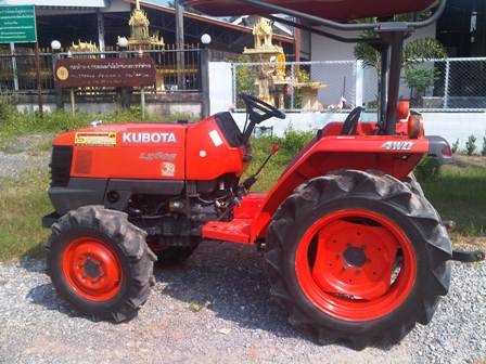 ขายรถไถ Kubota L 2808 (4WD) ขายรถไถ Kubota L 2808 (4WD)