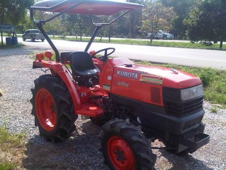 ขายรถไถ Kubota L 2808 (4WD) ขายรถไถ Kubota L 2808 (4WD)