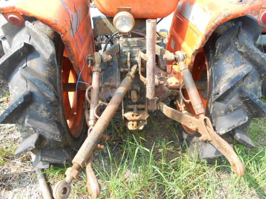 ขายรถไถ KUBOTA L2000