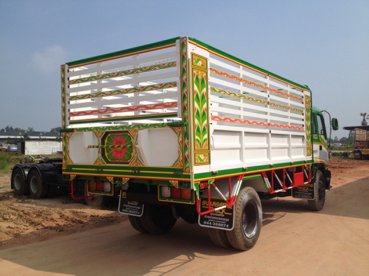 รุ่นขายดีครับ DECA เครื่อง 6hh 210 แรงม้า กระบะดั้ม 6 ตั้นดั้มเกษตร ยาว 4.80 เมตร กว้าง 2.30 เมตร สูง1.60 เมตร ทำใหม่ทั้งคันสภาพเหมือนรถใหม่ป้ายแดงพร้อมทะเบียนครับ