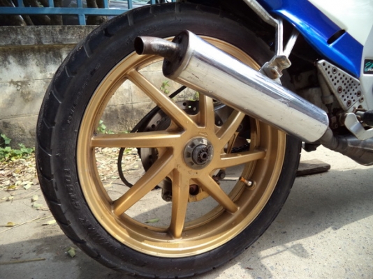 ขาย เซอร์ปิโก้ โปรอาร์มล้อโต้ สีสวย เครื่องดี พร้อมขี่เล่นหล่อได้เลย