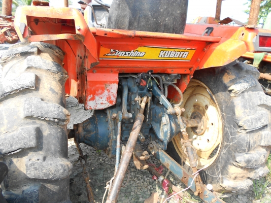 KUBOTA L1-225 มือสองจร้าา