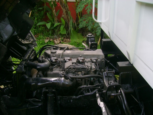 ISUZU NKR 71 E หัวการ์ตูนสูง LPG 100\% เครื่อง135แรงดั๊มไม่ติดเวลา