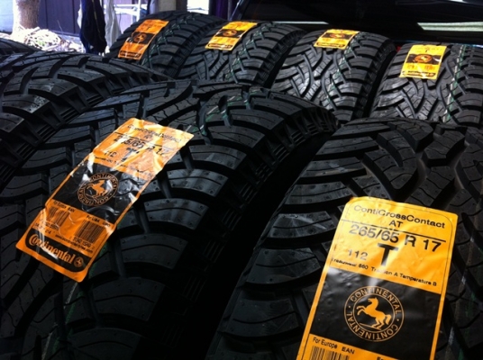 ยางใหม่ปี 2013 ขนาด 265-65 R17ดอก AT พิเศษราคาไม่แพง ยางใหม่ปี 2013 ขนาด 265-65 R17ดอก AT พิเศษราคาไม่แพง