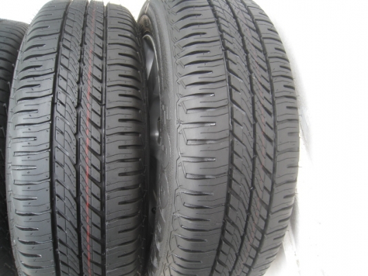 ขายล้อแม็กป้ายแดง Honda Jazz 15"x5.5" et45 4รู100 + ยางปี13 สนใจติดต่อเล็กคลองสามครับ (081-3747940)