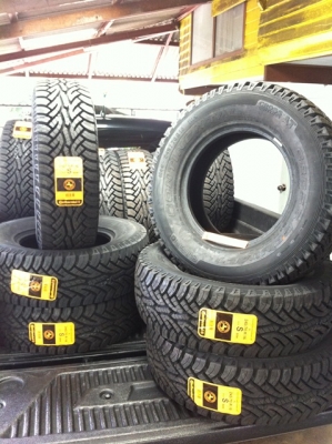 ยางใหม่ปี 2013 ขนาด 245-70 R16 ดอก AT ราคาไม่แพง ยางใหม่ปี 2013 ขนาด 245-70 R16 ดอก AT ราคาไม่แพง