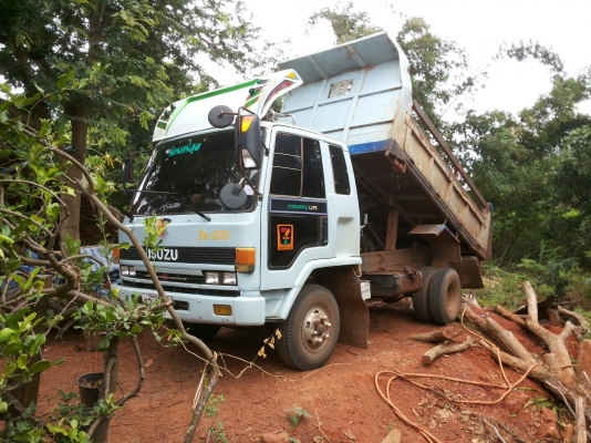 **730,000 บ.ต่อรอง**ขาย6ล้อดั๊ม ISUZU ROCKY FRR11L 175HP เครื่อง6BG1 175แรงวางมาใหม่(ลงเล่ม) ฟิต ไม่เยิ้มไม่หลวม พ.พาวเวอร์ เบรคทริฟฟี่ แอร์ กระบะดั๊มเหล็กสภาพดีพื้นดีไม่ผุข้างมีผุนิดหน่อย หัวสวยไม่ผภายในดีคอนโซลครบ ช่วงล่างแน่นคัสซีดีใหญ่ไม่ผุไม่บวม มีตำ