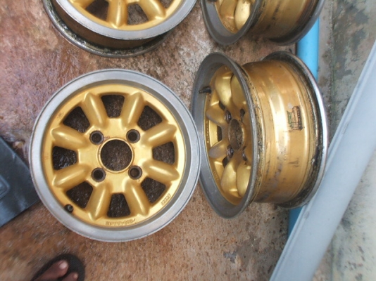 ขายแม็กกล้วย