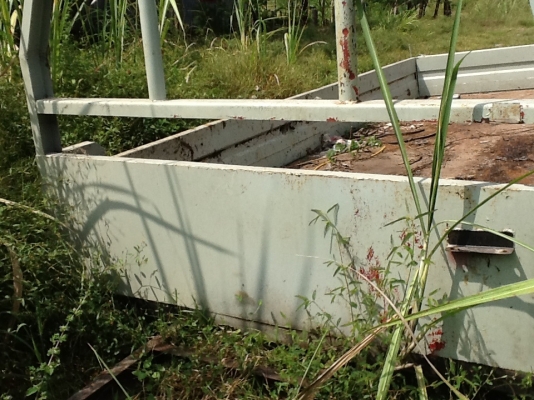 ขอบคุณ สุภาพ หนองจอกมินบุรีจองแล้วครับ ขอบคุณทีมงาน Truck2hand ที่ให้พื้นที่นำเสนอสินแบบไม่มีขีดจำกัดครับผม ขายครับ กระบะเหล็ก ฮีโน่ดูโท่ ยาว 5เมตร คานเหล็ก พร้อมใช้งานขายขาดทุนที่ 25000