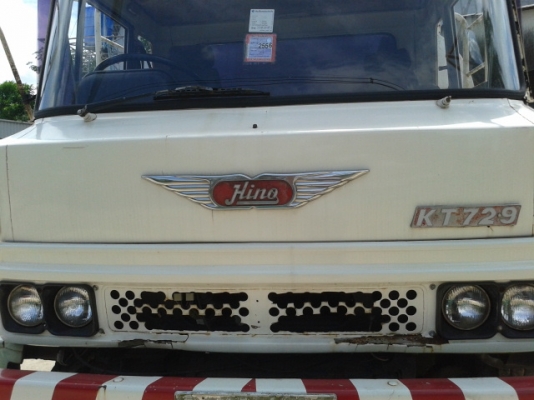 รถสิบล้อบรรทุกน้ำมัน 16000ลิตร 4 ช่อง  พร้อมใช้งาน