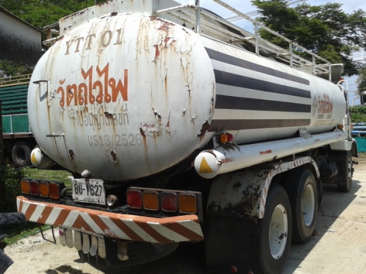 รถสิบล้อบรรทุกน้ำมัน 16000ลิตร 4 ช่อง  พร้อมใช้งาน