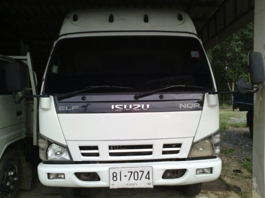 ขายอีซูซุ 6 ล้อ 5 คิว ราคา 920,000 บ. วิ่งได้ 80,000 กม