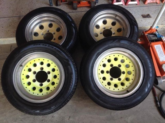 เเม็กแนวเรโทรมือสอง ขอบ15 6รู139 กว้าง หน้า7 หลัง8 ออฟ28 พร้อมยาง