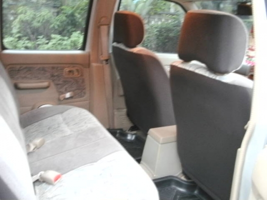 NISSAN FRONTIER  4ประตู  ปี 2001