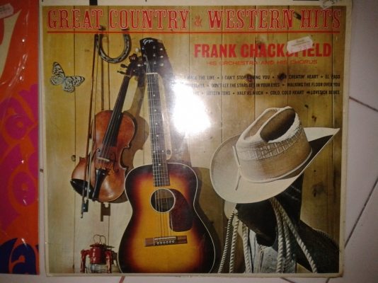 แผ่นเสียงสภาพดี มี 6 แผ่น แผ่นเสียงสภาพดี มี 6 แผ่น