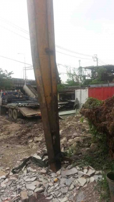 ขาย komatsu pc200 บูมยาว&rlm;