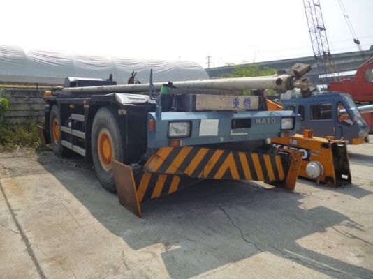 ขายเครื่องยนต์MITSUBISHI 6D22  นำเข้าจากญี่ปุ่น