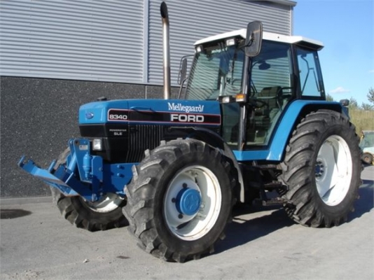 1993 Ford 8340