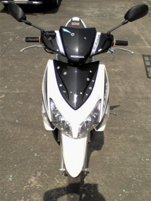 ขาย3รุ่นสวย ดี ไม่แพง ฟิโอเร่ คลิ๊กคาร์บู คลิ๊กไอ110 ขาย3รุ่นสวย ดี ไม่แพง ฟิโอเร่ คลิ๊กคาร์บู คลิ๊กไอ110