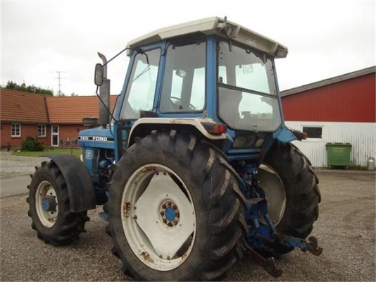 1988 Ford 7610
