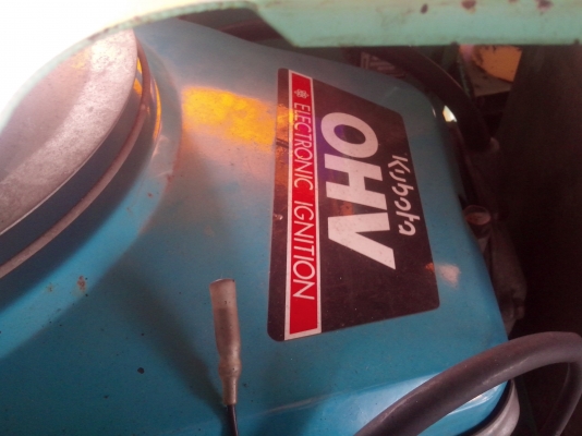 ขายรถตัดหญ้า เก่าญี่ปุ่น เครื่องเเน่น เกียร์ดี  สั้งตัดทำงานปกติ