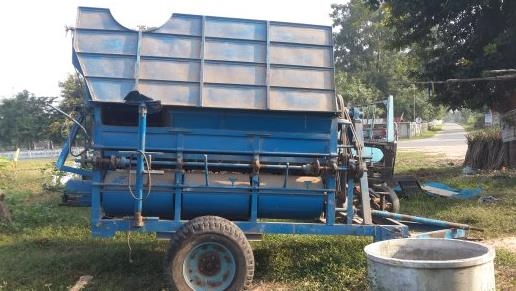 ขายด่วนๆตู้สีข้าว7ฟุต45000บาทพร้อมใช้ล้อคู่ ขายด่วนๆตู้สีข้าว7ฟุต45000บาทพร้อมใช้ล้อคู่