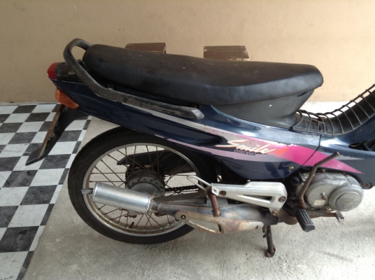 ขาย!!!ฮอนด้าสมาย สต๊าทมือ ปี40 รถเครื่องดีคับ มีเล่มทะเบียนครบ ภาษี54