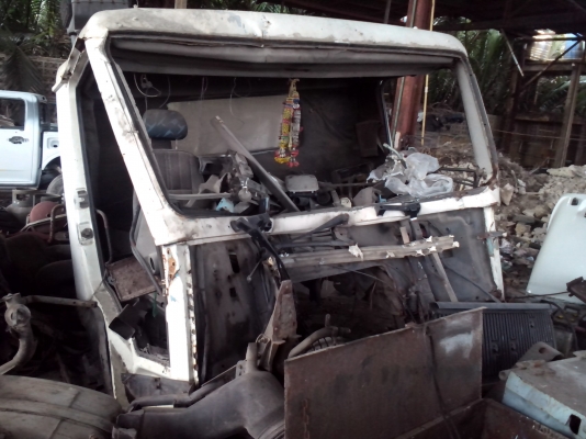 ขายซากรถหัวลากVOLVO FL10 ถูกสุดๆ ขายซากรถหัวลากVOLVO FL10 ถูกสุดๆ