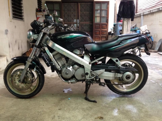 บอส 400 ทะเบียนแท้ครับ บอส 400 ทะเบียนแท้ครับ