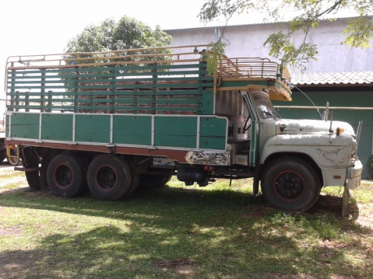 สิบล้อหัวยาว  1  เพลา สภาพรถสวย  พร้อมใช้งาน