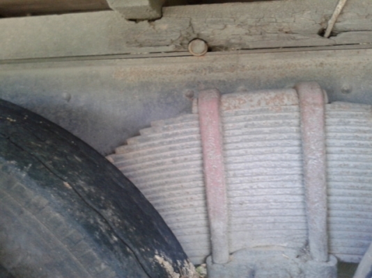 สิบล้อหัวยาว  1  เพลา สภาพรถสวย  พร้อมใช้งาน