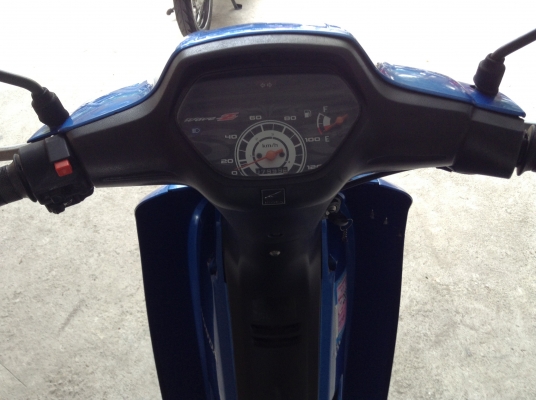 (((ขายปลีกและราคาส่งคับ)))ขาย!!!เวฟ100z ปี48 รถเครื่องดีคับ มีเล่มทะเบียนครบ ภาษีไม่หมด