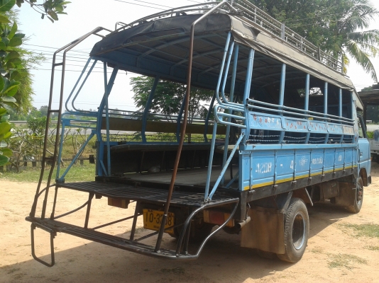 ขายรถโดยสาร 100 แรง ขายรถโดยสาร 100 แรง