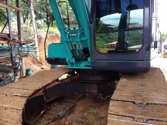 รถแบ็คโค KOBELCO MARK8 SUPER SK200 YN-12