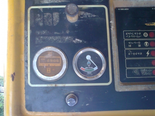 รถแทรคเตอร์ตีนตะขาบ CAT D4H รถสวย มีทะเบียนครบ