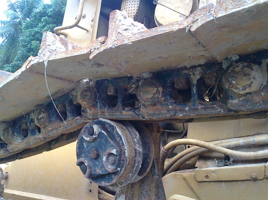 รถแทรคเตอร์ตีนตะขาบ CAT D4H รถสวย มีทะเบียนครบ