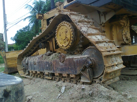 รถแทรคเตอร์ตีนตะขาบ CAT D4H รถสวย มีทะเบียนครบ
