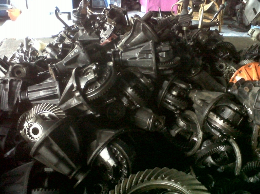 ขายเพลาใส่กระบะทุกรุ่น และเฟืองท้าย