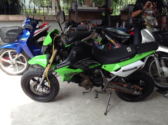 (((ขายปลีกและราคาส่งทุกคันคับ)))ขาย!!!KSRตัวใหม่ ปี54 รถเครื่องดีคับ มีเล่มทะเบียนครบ ภาษีไม่หมด