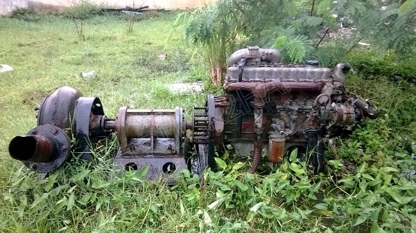 เครื่องสูบน้ำ ยี่ห้อ HINO รุ่นEH700 ขนาด 168 แรงม้า