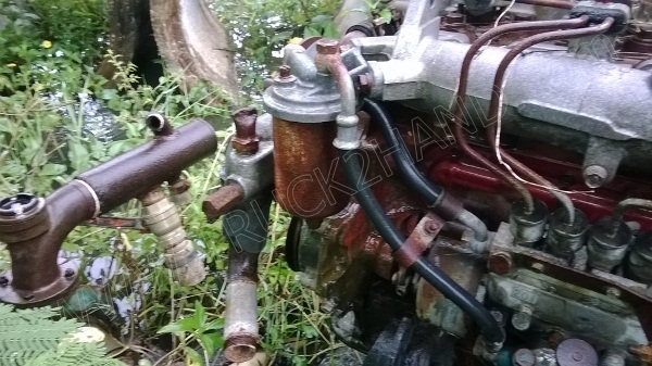 เครื่องสูบน้ำ ยี่ห้อ HINO รุ่นEH700 ขนาด 168 แรงม้า