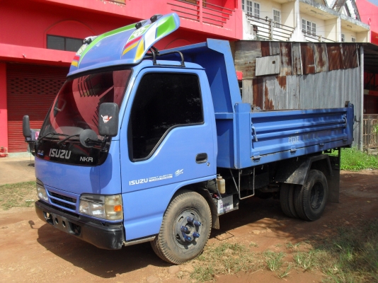 ISUZU NKR 100 แรง TURBO ดั๊ม SAMMIT ปี 47 ISUZU NKR 100 แรง TURBO ดั๊ม SAMMIT ปี 47