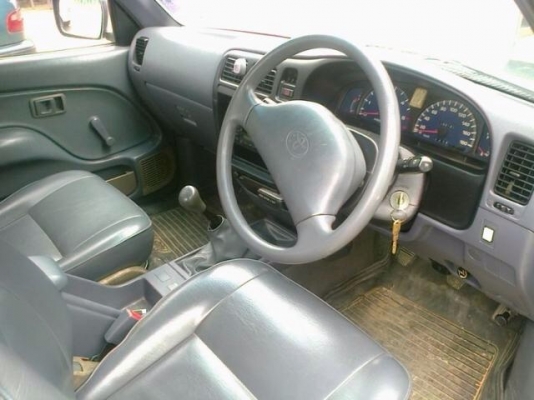 TOYOTA HILUX TIGER EXTRACAB GL 2.5 MT ปี 99 เครื่องแห้งแรงดีไม่มีเยิ้ม ภายในเก๋งคอนโซลสวย แอร์เย็น พวงมาลัยเพาเวอร์ กระบะปูพื้นยางลายเนอร์ครบแล้ว ช่วงล่างคัชซีสวยเดิมๆ ยางสภาพดี 4 เส้นประมาณ 70\% พร้อมใช้งานได้เลย เอกสารทะเบียนครบพร้อมโอน ราคาต่อรองได้ครับ